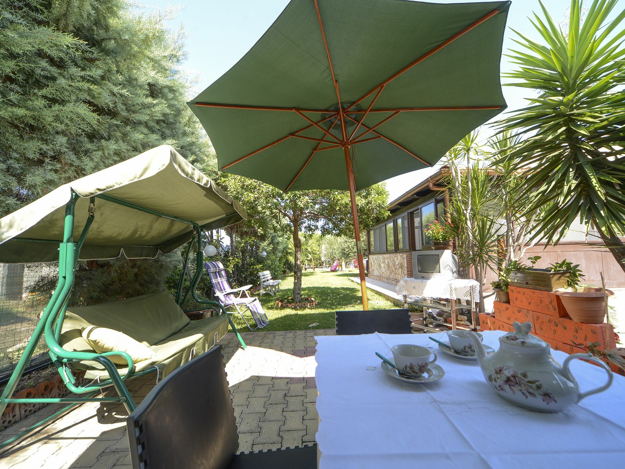 Villa Degli Olivi Кампофеличе-ди-Роччелла Экстерьер фото
